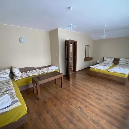 펜션 гергана